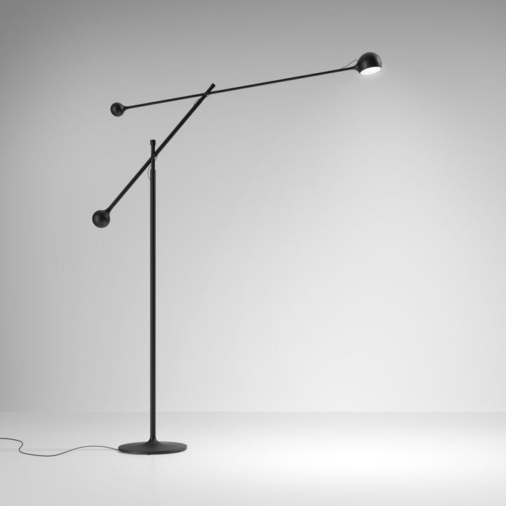 Ixa Floor Lamp
