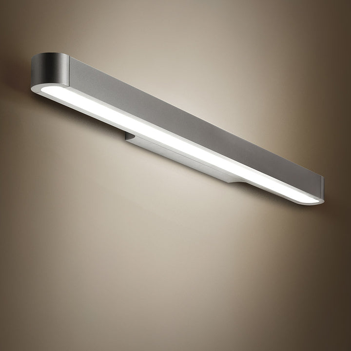 Talo Linear Wall Light