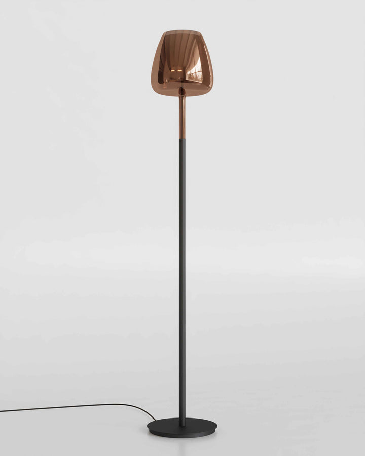 Clos Floor Lamp