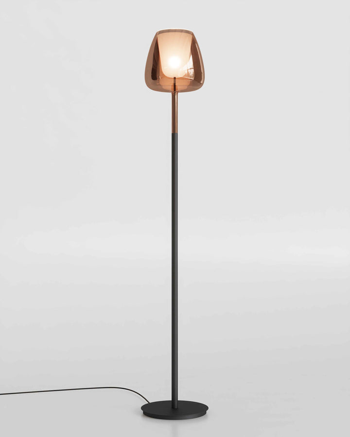 Clos Floor Lamp
