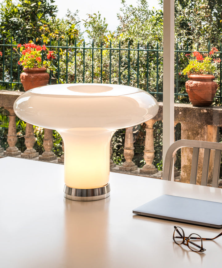 Lesbo Table Lamp