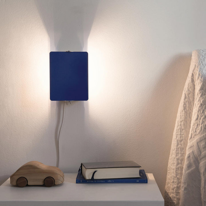 Applique A Volet Pivotant