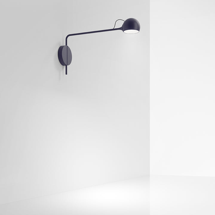 Ixa Wall Lamp