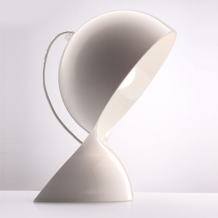 Dalu Table Lamp