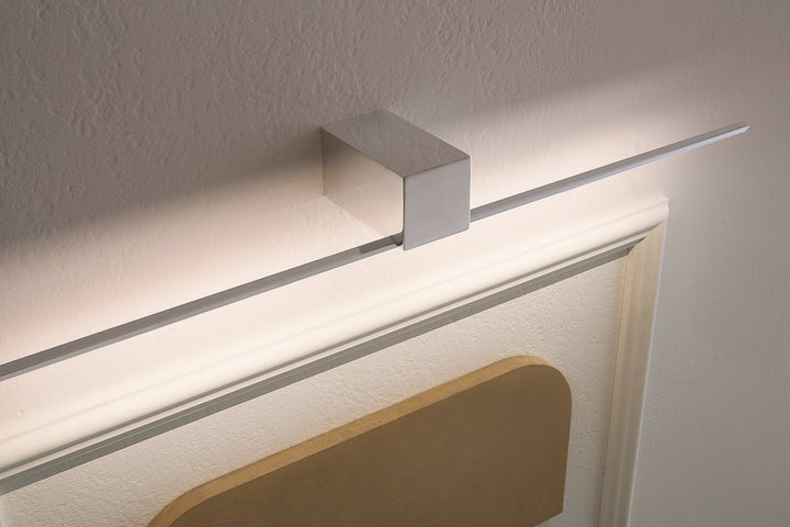 Orizzonte Linear Wall Lamp